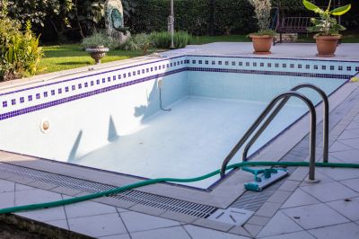 Best Pool Safety Contractors in Palm Springs, CA
